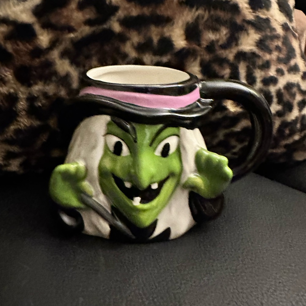Charming Witch Mug with Pink Hat